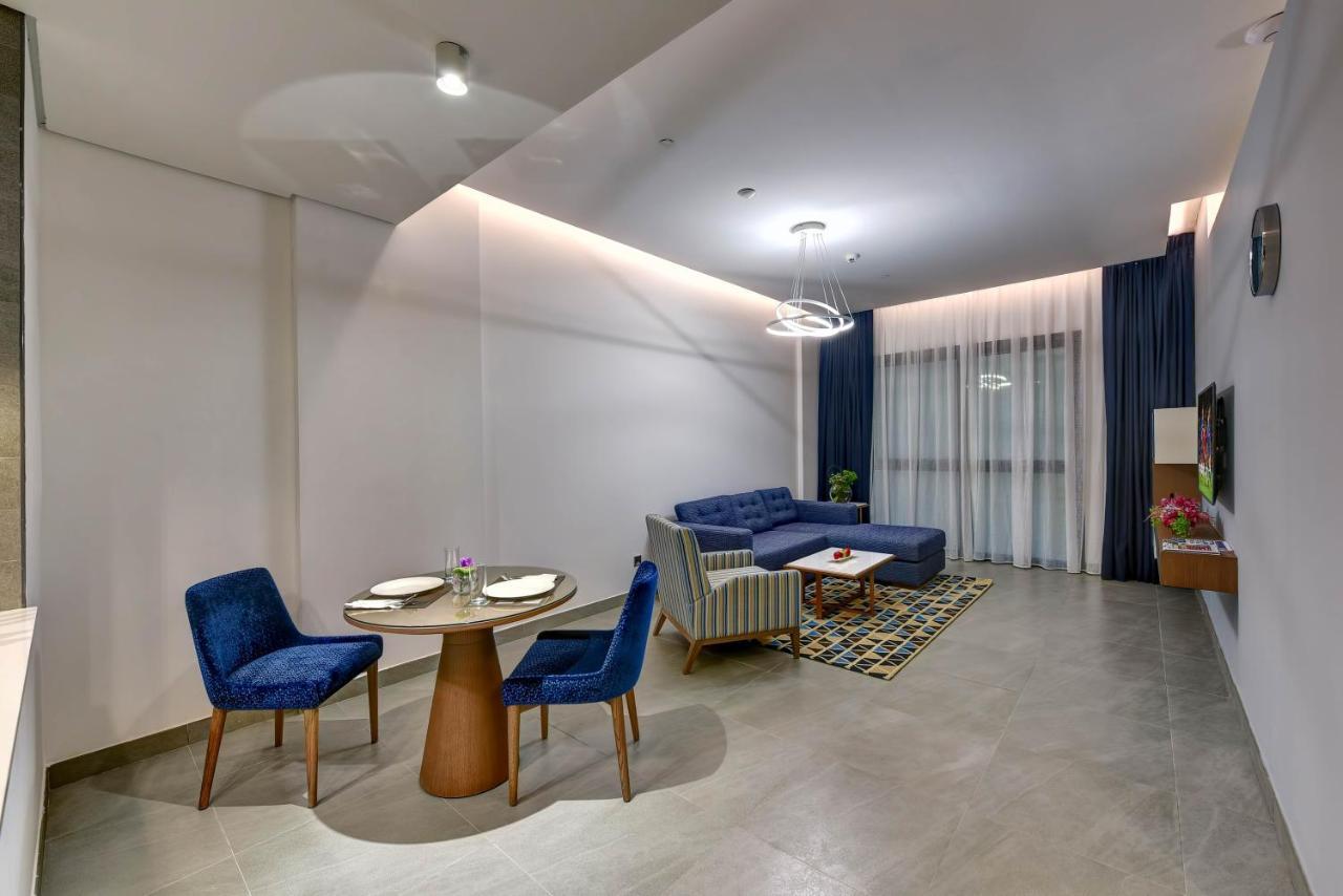 Abar Hotel Apartments Dip-1 Dubai Esterno foto