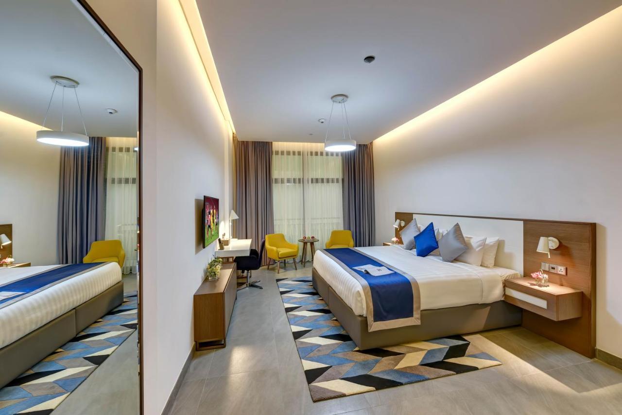 Abar Hotel Apartments Dip-1 Dubai Esterno foto