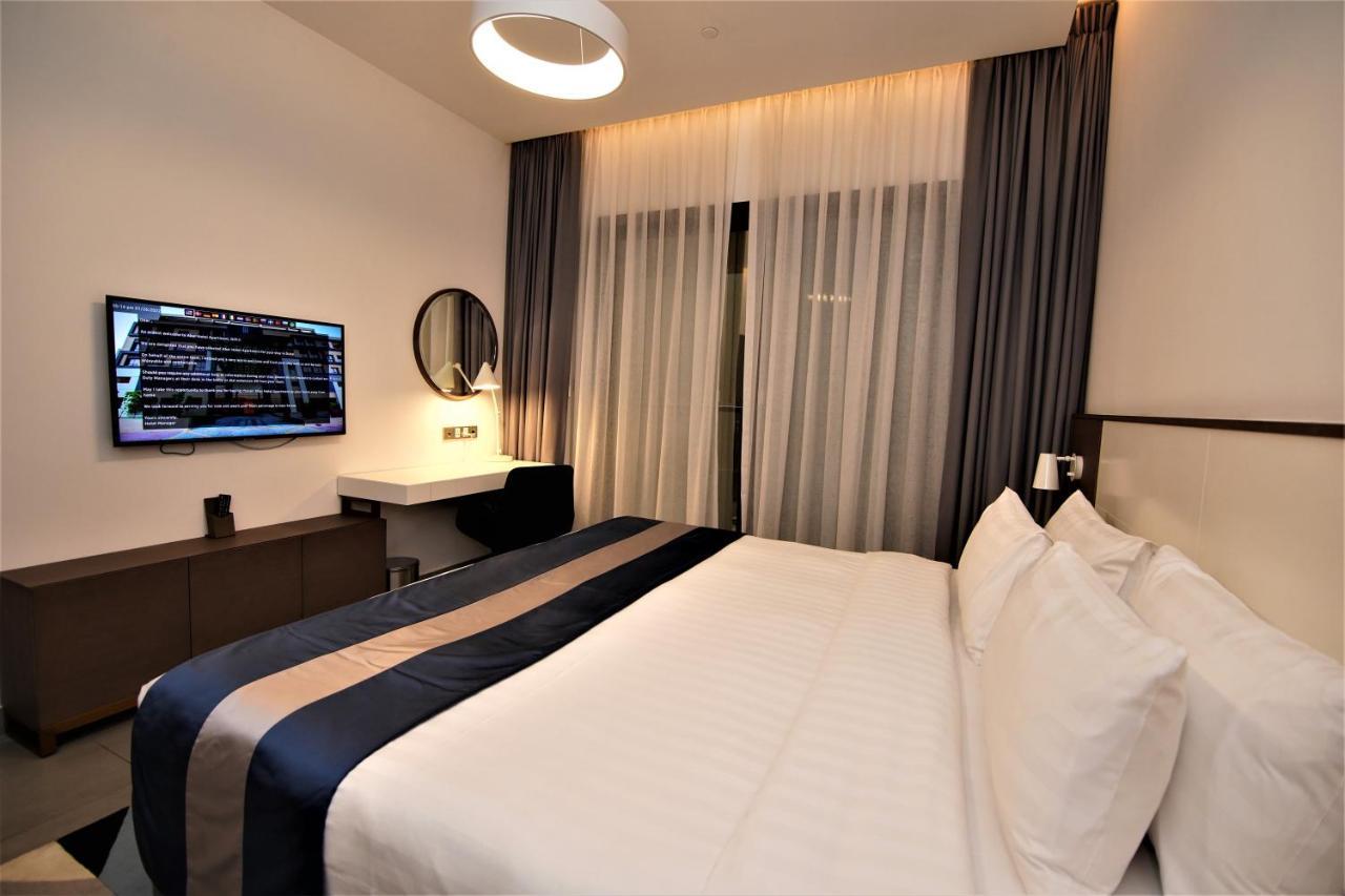 Abar Hotel Apartments Dip-1 Dubai Esterno foto