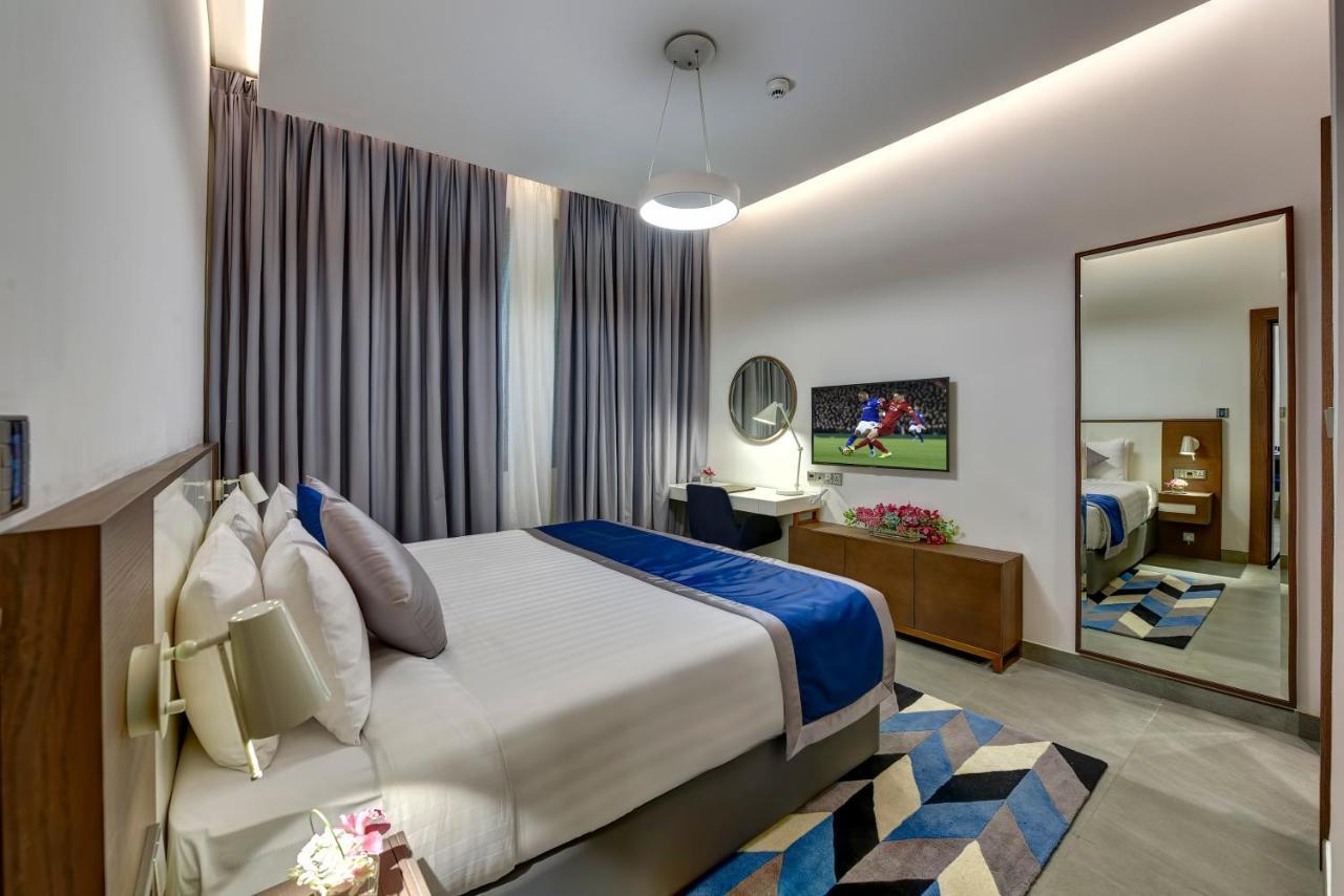 Abar Hotel Apartments Dip-1 Dubai Esterno foto