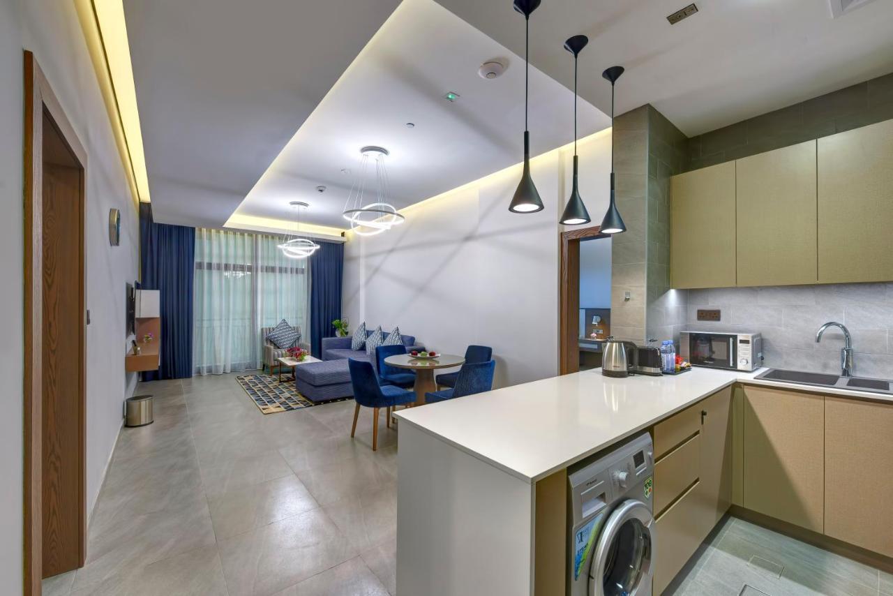 Abar Hotel Apartments Dip-1 Dubai Esterno foto