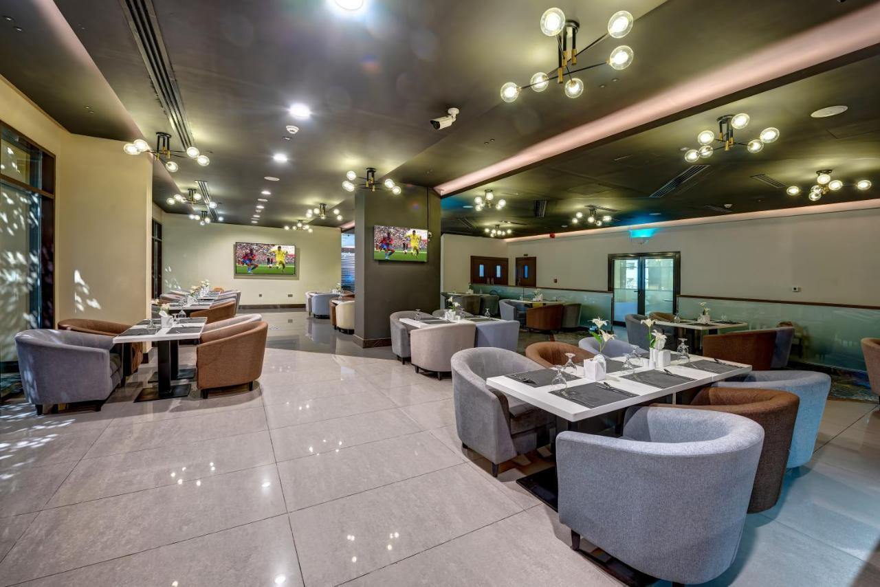 Abar Hotel Apartments Dip-1 Dubai Esterno foto
